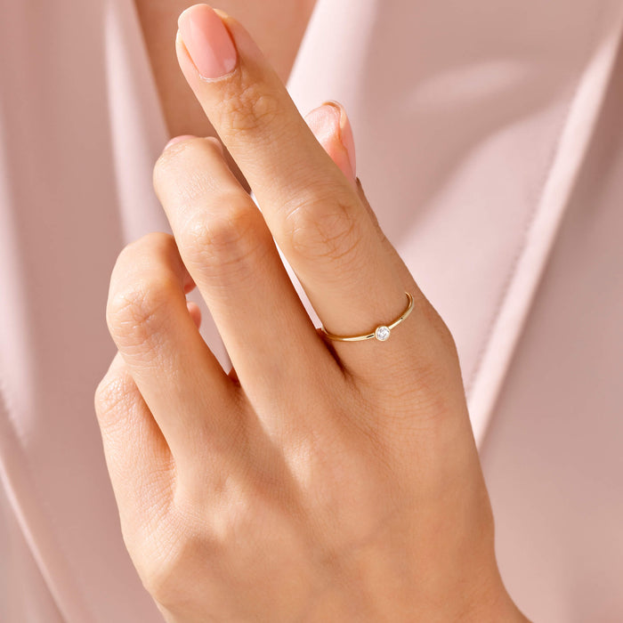 Basic Solitaire Ring in 14k Real Gold