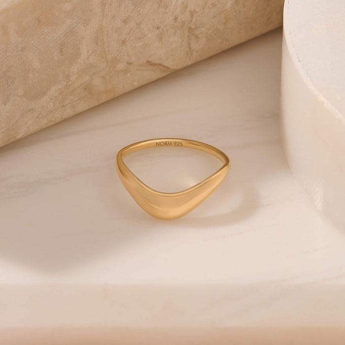 Curve Design 24K Gold Vermeil Band Ring