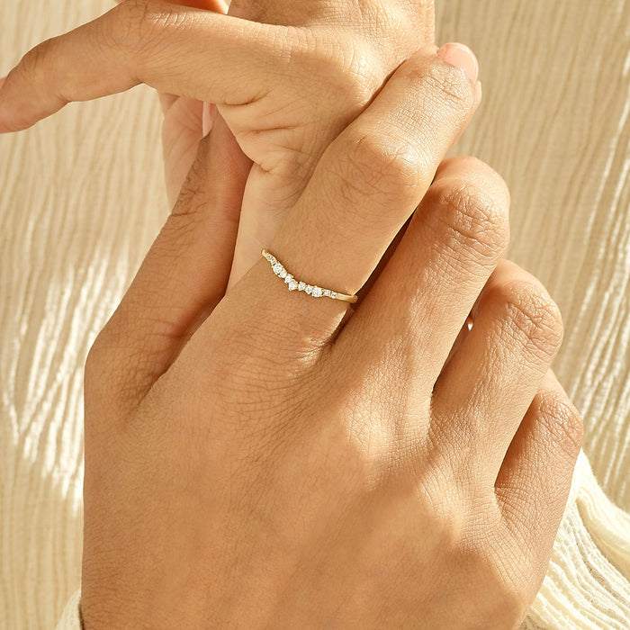 Minimalist Diamond Curve Wedding Ring in 14k Real Gold