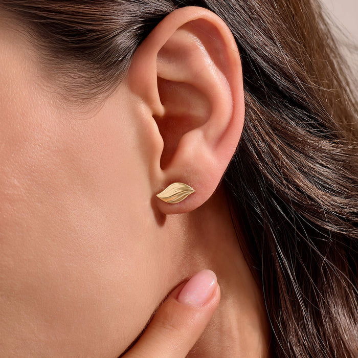 Women's Minimalist Leaf Stud Earrings in Gold Vermeil on 925 Sterling Silver