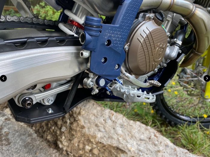 MOLECULE MOTORSPORTS SKIDPLATE | 2024 KTM/HQV 250/350
