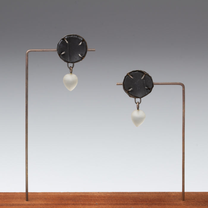 rubber earrings lippe