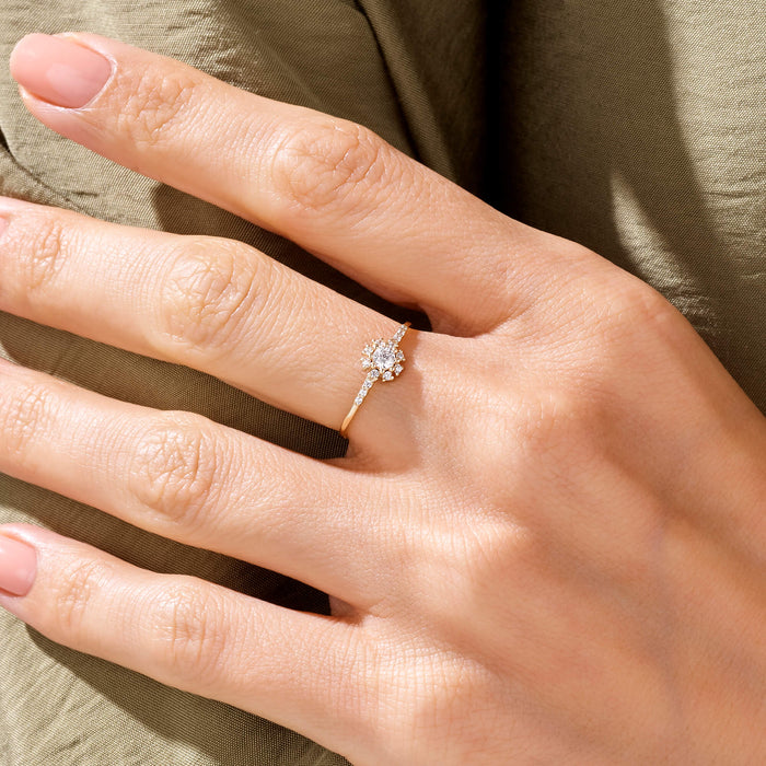 Snowflake Ring in 14k Real Yellow Gold